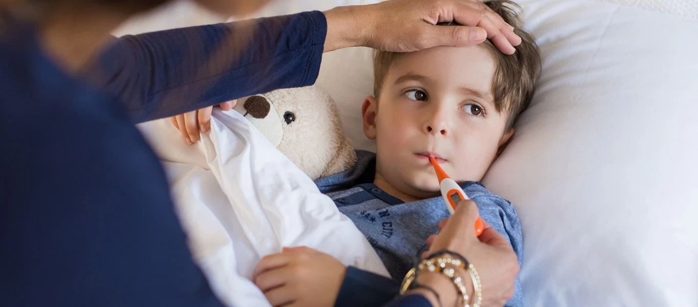 Νέα μελέτη αποκαλύπτει το πρώτο σύμπτωμα κορωνοϊού στα παιδιά